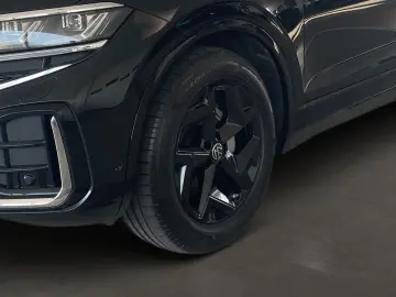 VW Touareg R-Line 3.0TDI  AHK KAMERA LUFT STDHZ