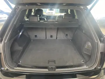 VW Touareg R-Line 3.0TDI  AHK KAMERA LUFT STDHZ