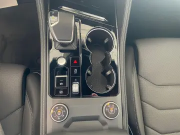 VW Touareg R-Line 3.0TDI  AHK KAMERA LUFT STDHZ