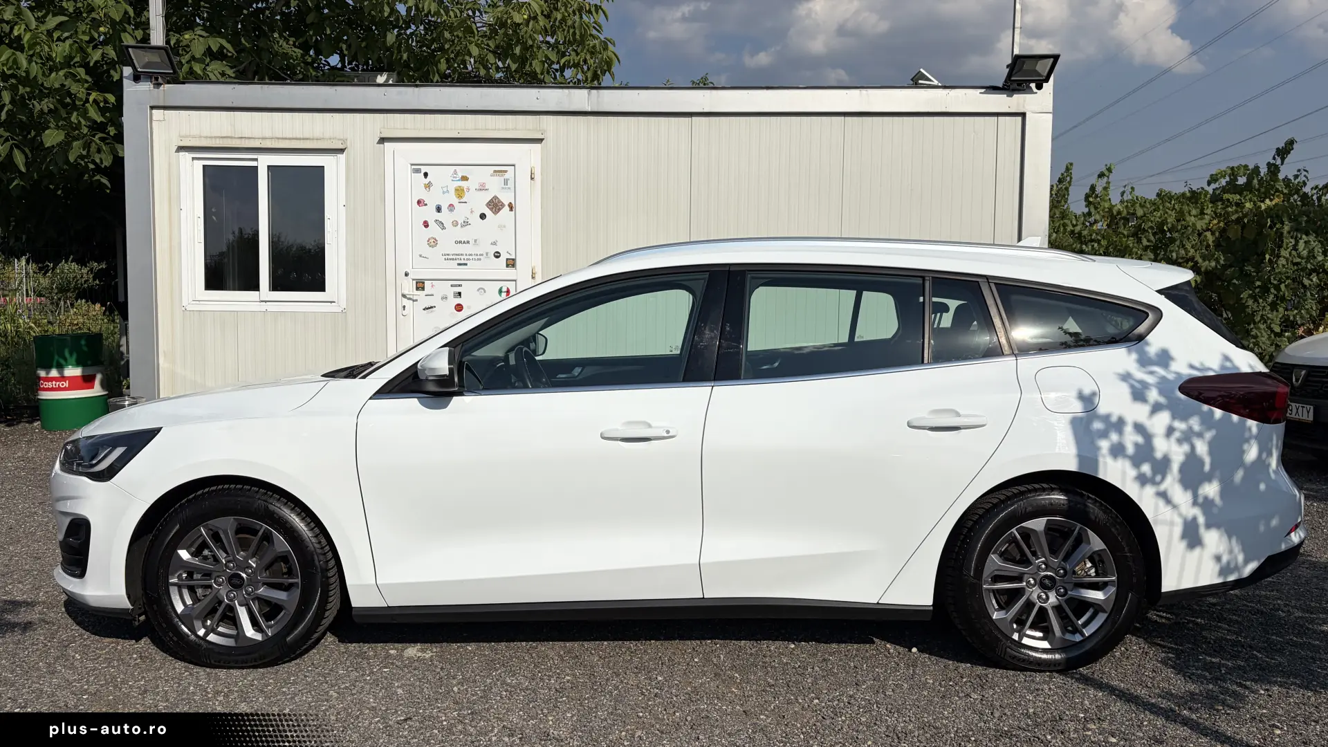 FORD FOCUS