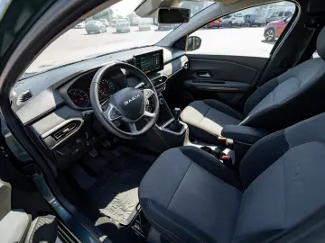 Dacia Jogger 1.0 TCe 110 Extreme 2025 5 locuri Stoc TM