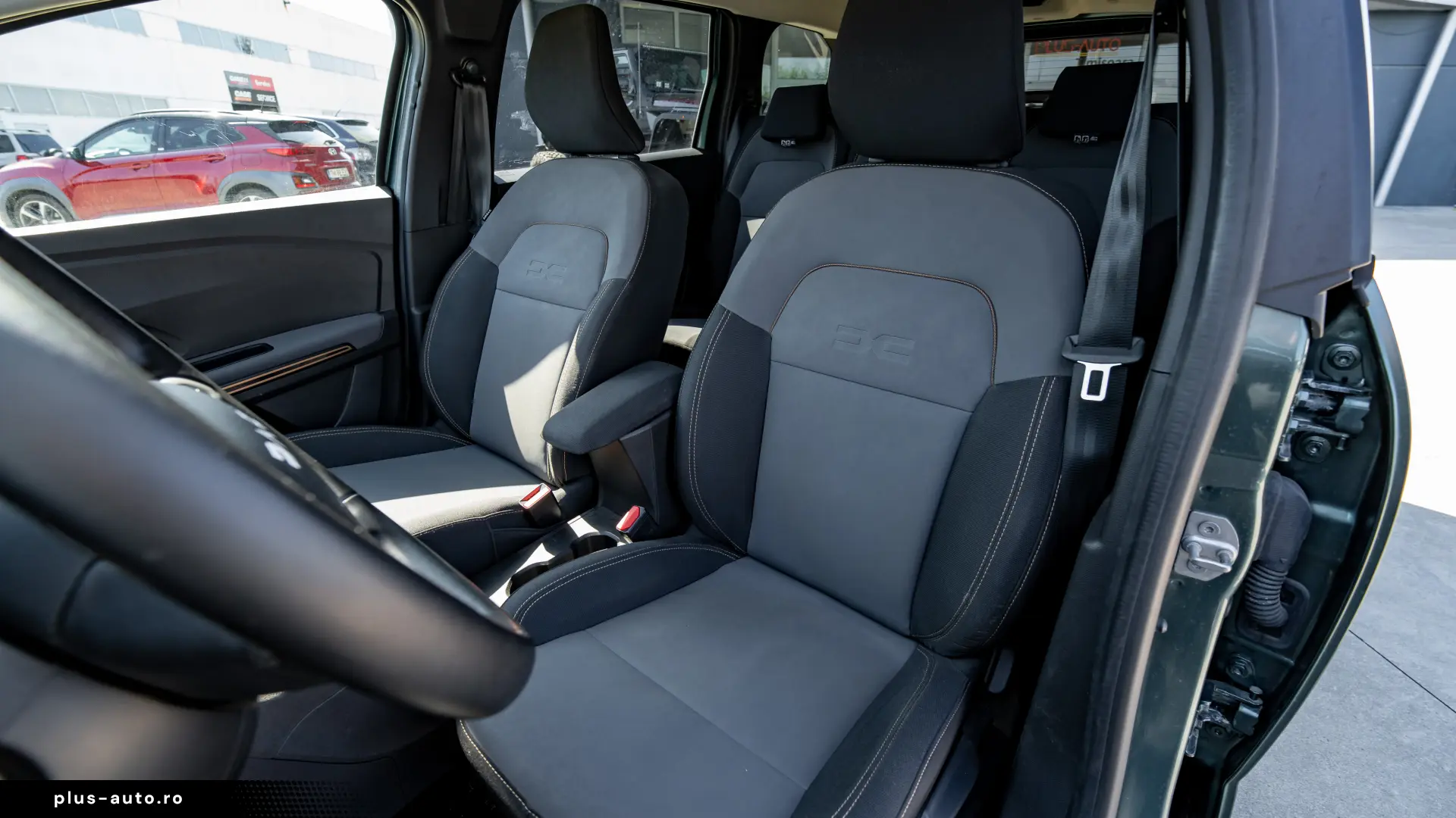 Dacia Jogger 1.0 TCe 110 Extreme 2025 5 locuri Stoc TM