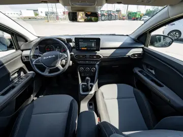 Dacia Jogger 1.0 TCe 110 Extreme 2025 5 locuri Stoc TM