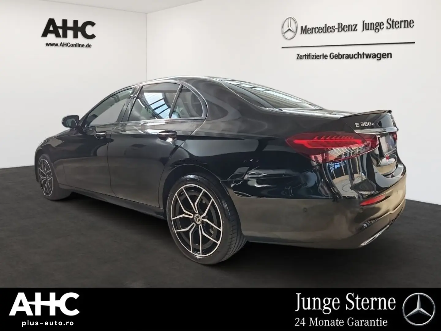MERCEDES-BENZ E 300 e 4M AMG Night Distronic  LED 360  Burm.