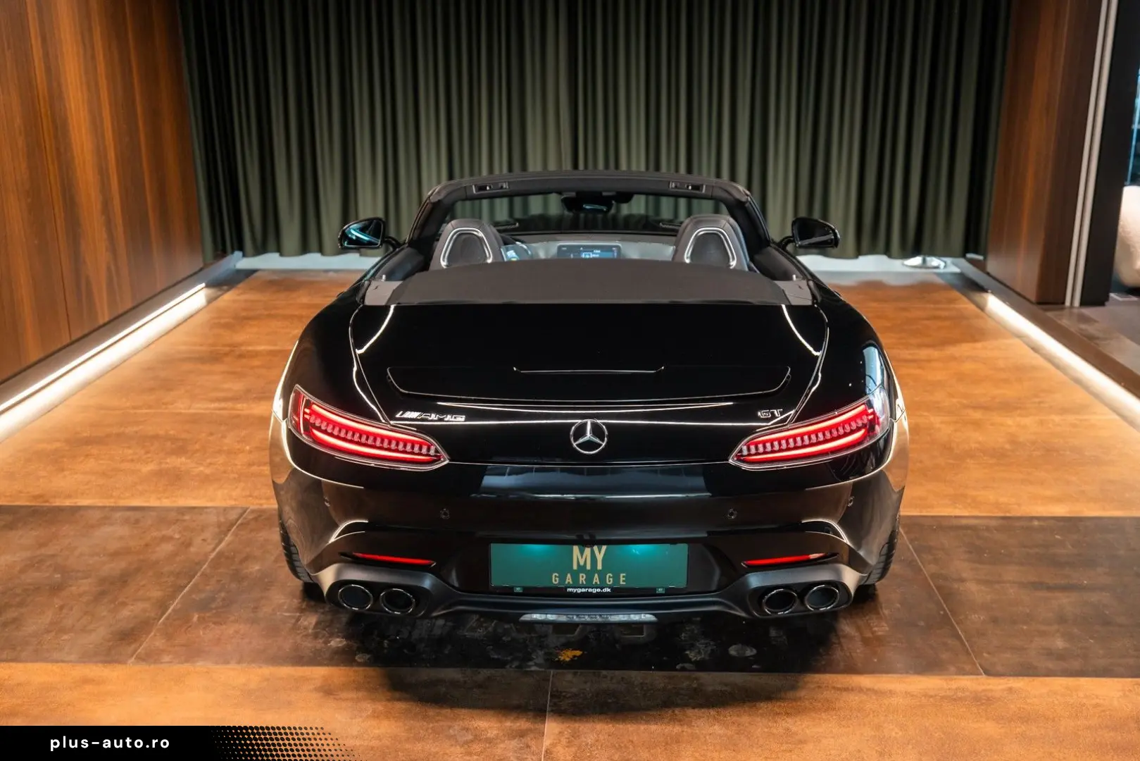 MERCEDES-BENZ AMG GT Roadster Night Edition Junge Sterne