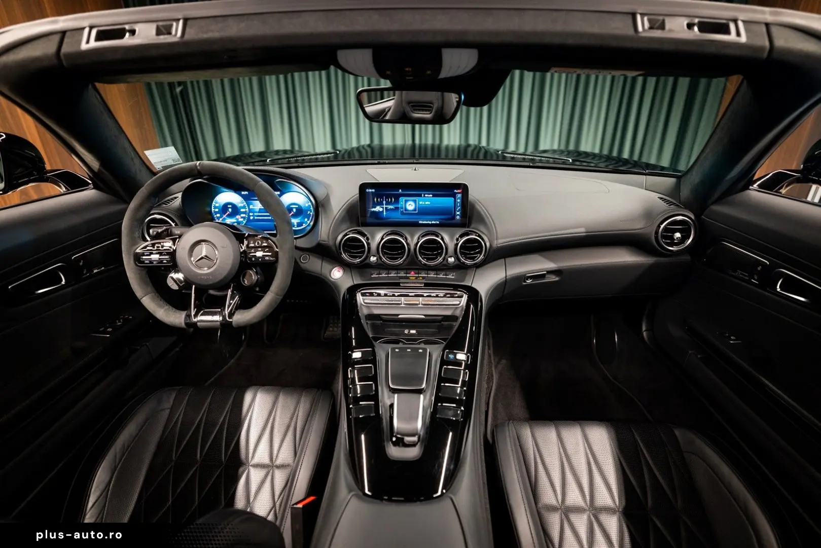 MERCEDES-BENZ AMG GT Roadster Night Edition Junge Sterne
