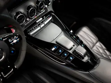 MERCEDES-BENZ AMG GT Roadster Night Edition Junge Sterne
