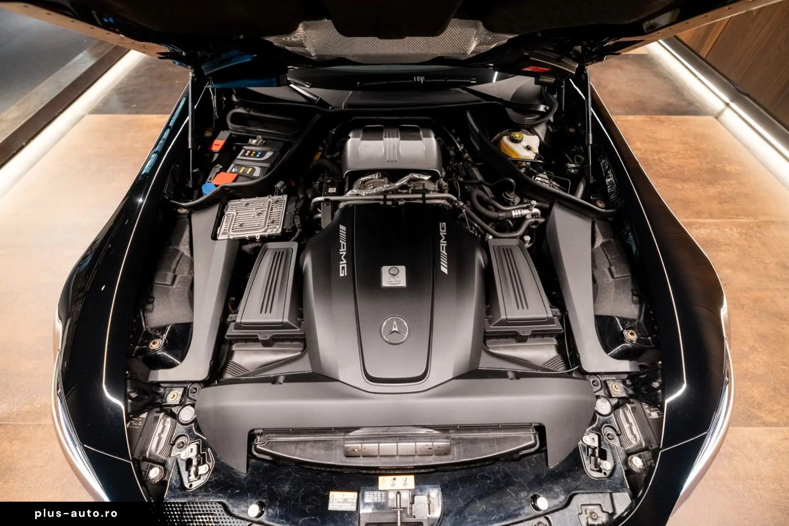 MERCEDES-BENZ AMG GT Roadster Night Edition Junge Sterne