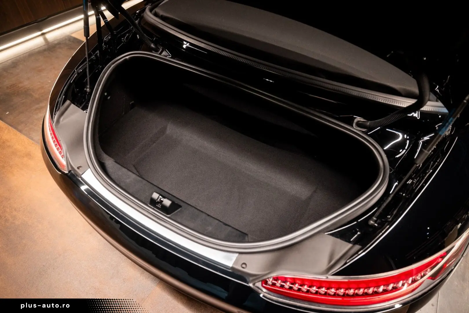 MERCEDES-BENZ AMG GT Roadster Night Edition Junge Sterne
