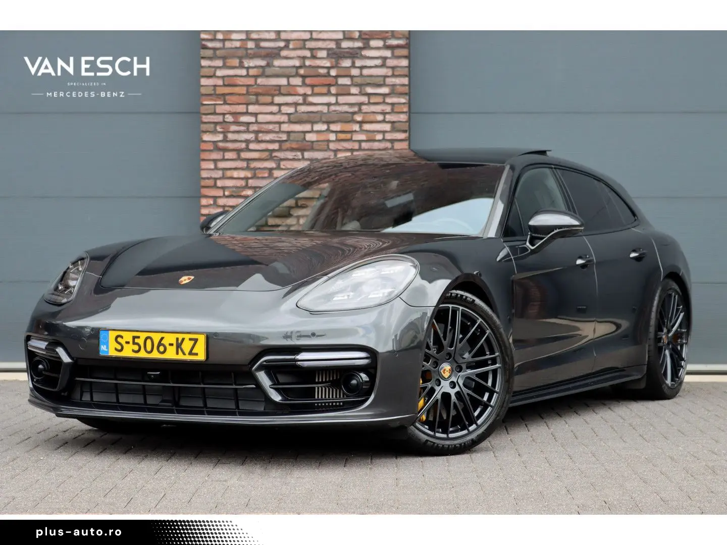 PORSCHE Panamera Sport Turismo 4.0 Turbo S E-Hybrid   70