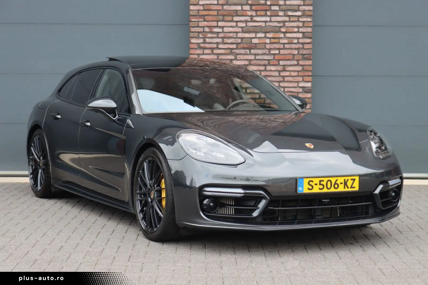 PORSCHE Panamera Sport Turismo 4.0 Turbo S E-Hybrid   70