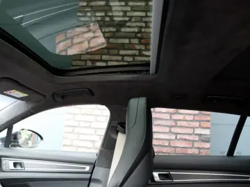 PORSCHE Panamera Sport Turismo 4.0 Turbo S E-Hybrid   70
