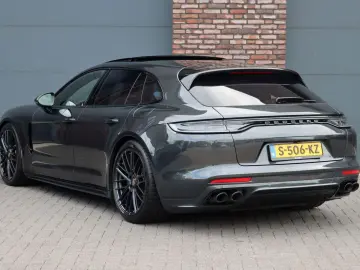 PORSCHE Panamera Sport Turismo 4.0 Turbo S E-Hybrid   70