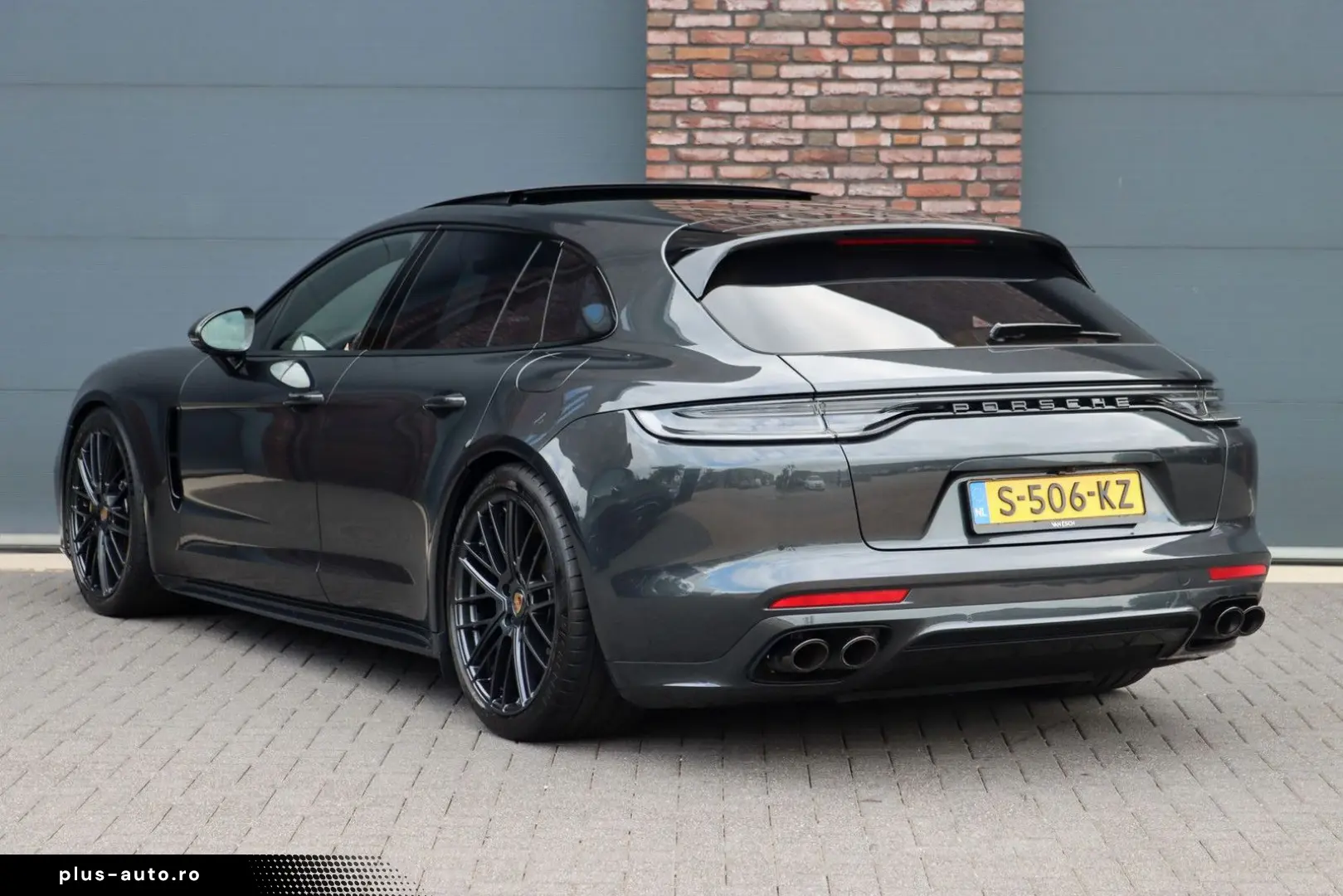 PORSCHE Panamera Sport Turismo 4.0 Turbo S E-Hybrid   70