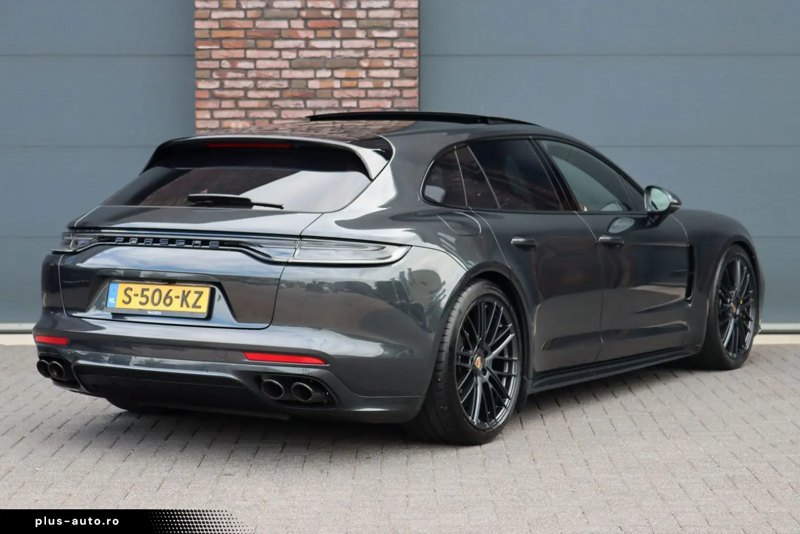 PORSCHE Panamera Sport Turismo 4.0 Turbo S E-Hybrid   70