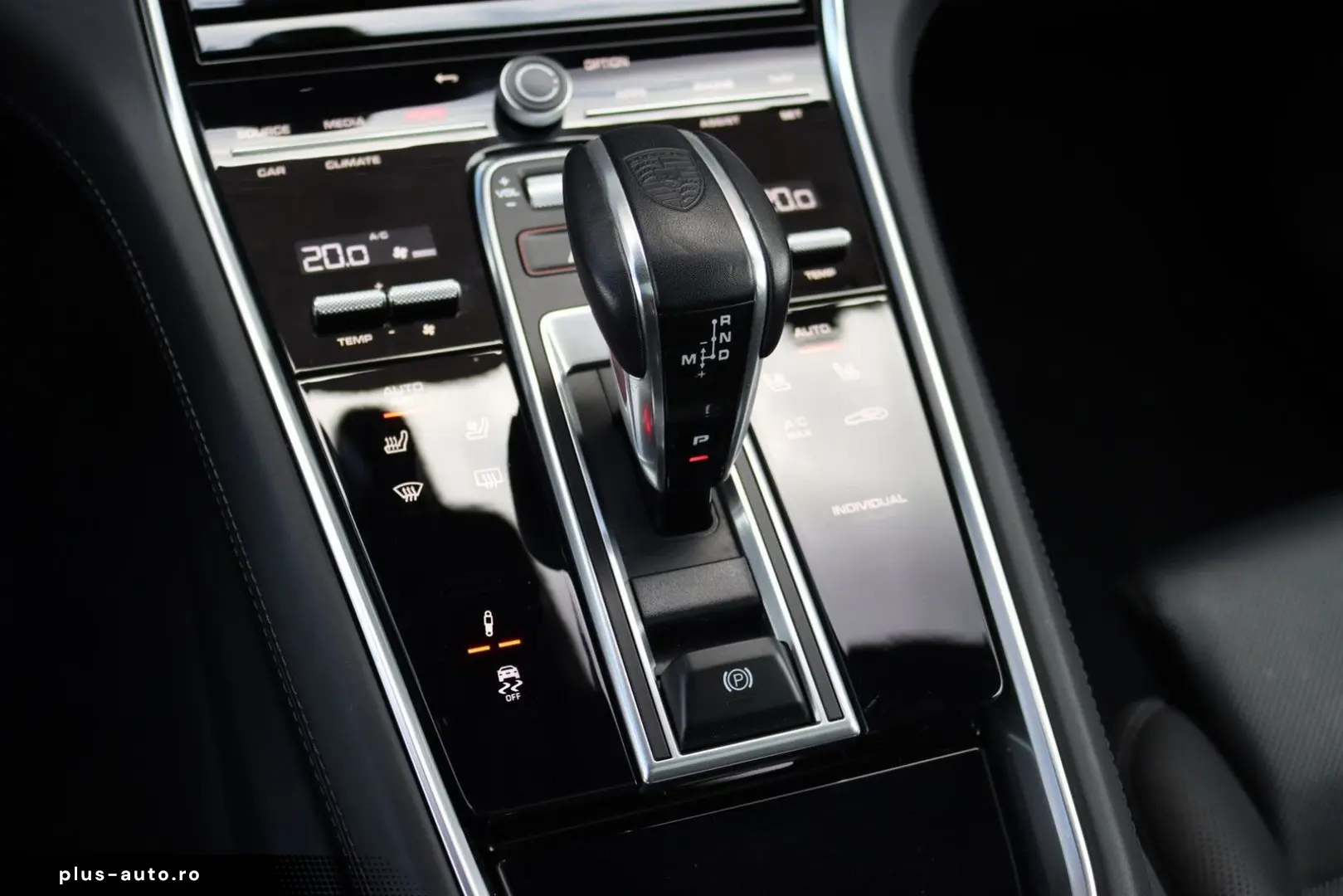 PORSCHE Panamera Sport Turismo 4.0 Turbo S E-Hybrid   70