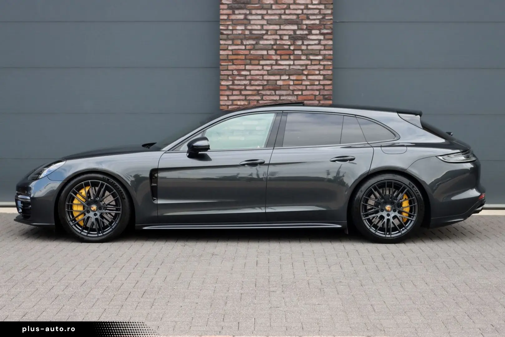 PORSCHE Panamera Sport Turismo 4.0 Turbo S E-Hybrid   70