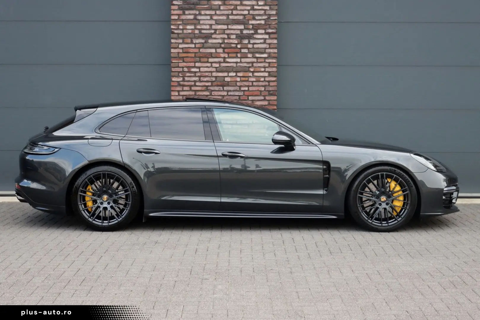 PORSCHE Panamera Sport Turismo 4.0 Turbo S E-Hybrid   70