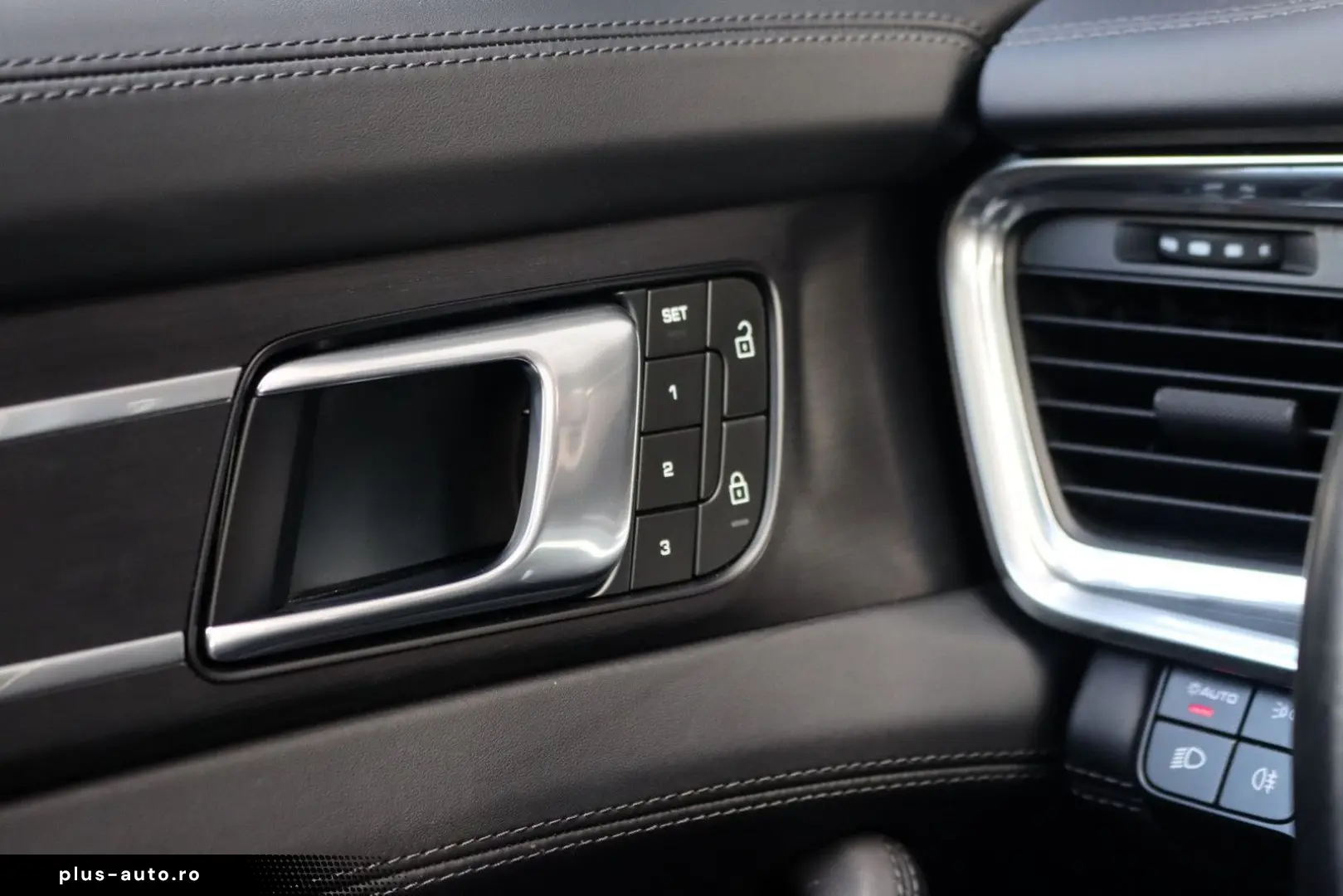 PORSCHE Panamera Sport Turismo 4.0 Turbo S E-Hybrid   70