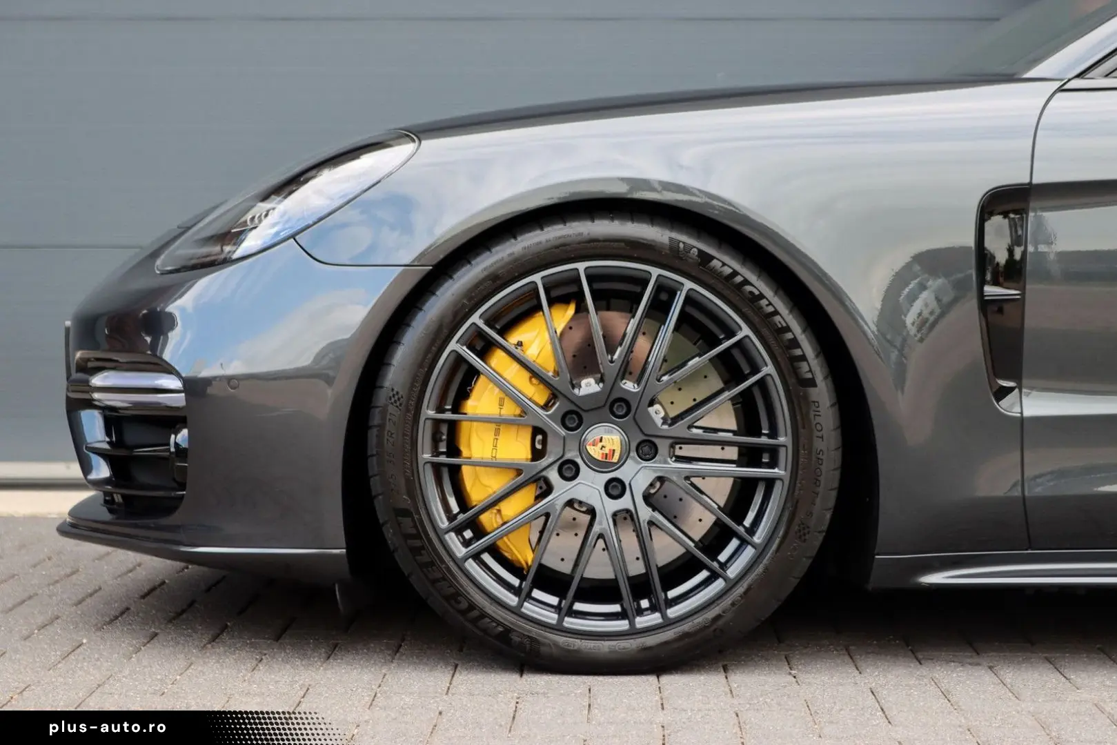 PORSCHE Panamera Sport Turismo 4.0 Turbo S E-Hybrid   70
