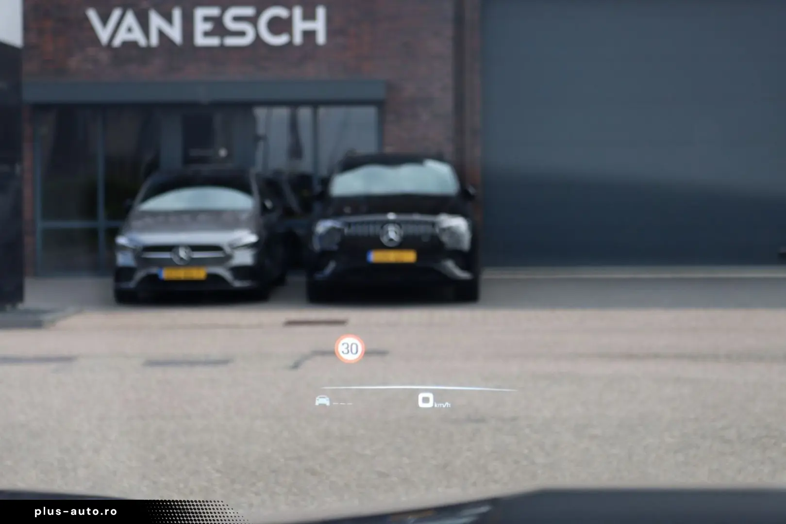 PORSCHE Panamera Sport Turismo 4.0 Turbo S E-Hybrid   70
