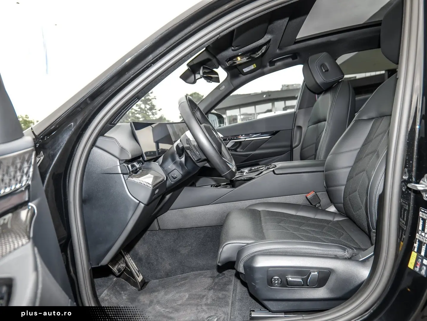 BMW 550e xDrive M Sport HUD PANO ACC AHK 360 KAM LM