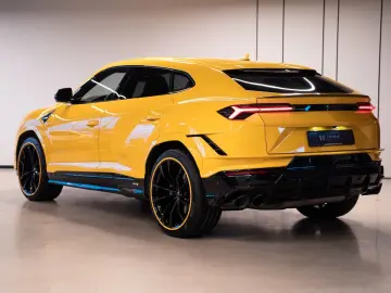 LAMBORGHINI Urus S  Dark pack Carbon Pano Massage