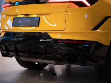 LAMBORGHINI Urus S  Dark pack Carbon Pano Massage