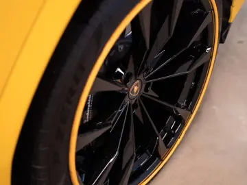 LAMBORGHINI Urus S  Dark pack Carbon Pano Massage