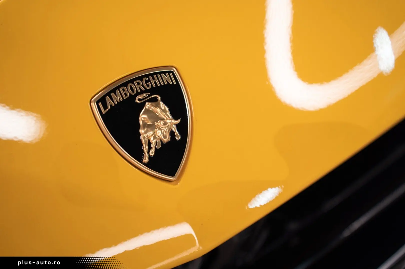 LAMBORGHINI Urus S  Dark pack Carbon Pano Massage