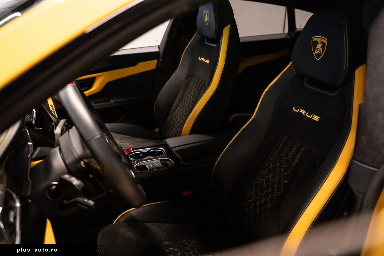 LAMBORGHINI Urus S  Dark pack Carbon Pano Massage