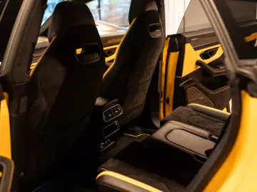 LAMBORGHINI Urus S  Dark pack Carbon Pano Massage