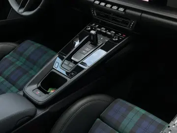 PORSCHE 992 911 Targa 4 GTS Sonderwunsch Burmester LIFT