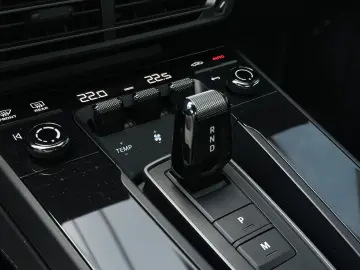 PORSCHE 992 911 Targa 4 GTS Sonderwunsch Burmester LIFT