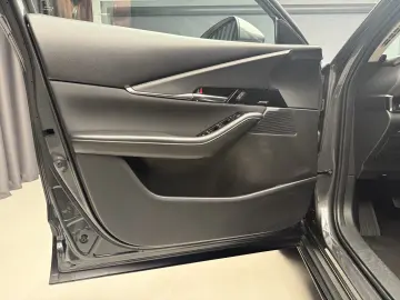 Mazda CX-30 GT Plus 2.0 e-Skyactiv X 4x4 BOSE  Matrix  HUD