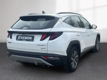 HYUNDAI Tucson 1.6 T-GDI HEV Select Navi RKam Klimaauto