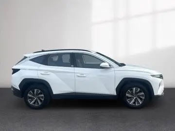 HYUNDAI Tucson 1.6 T-GDI HEV Select Navi RKam Klimaauto