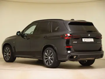BMW X5 xDrive30d M Sport StandHzg H&K Pano LED HUD