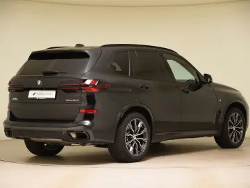 BMW X5 xDrive30d M Sport StandHzg H&K Pano LED HUD