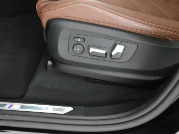 BMW X5 xDrive30d M Sport StandHzg H&K Pano LED HUD