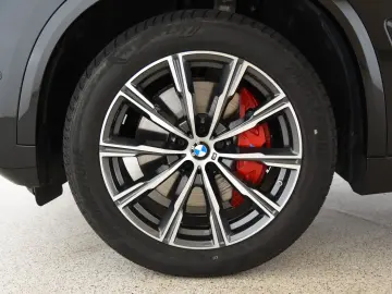 BMW X5 xDrive30d M Sport StandHzg H&K Pano LED HUD