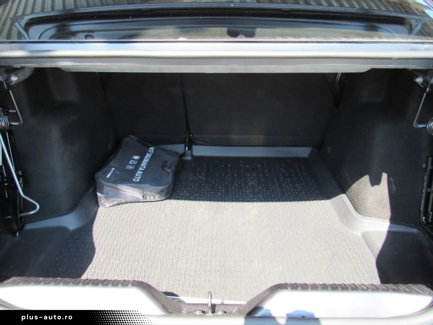 DACIA LOGAN 1.0 TCe 90CP Prestige CVT