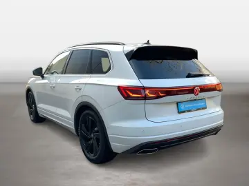 VW Touareg 3.0 TDI DSG 4Motion IQ.Light Matrix AHK