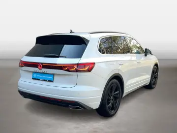 VW Touareg 3.0 TDI DSG 4Motion IQ.Light Matrix AHK