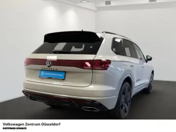 VW Touareg R-Line 3.0 V6 TDI 4MOTION Navigation