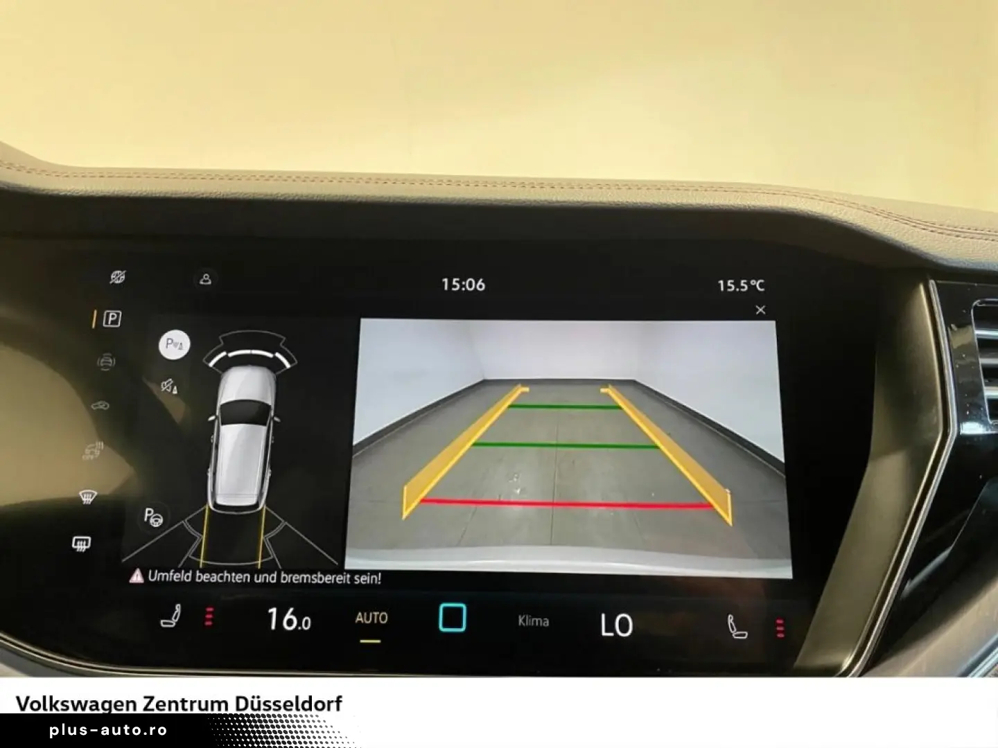 VW Touareg R-Line 3.0 V6 TDI 4MOTION Navigation
