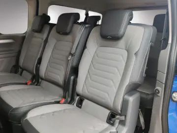 VW T7 Caravelle e-Caravelle Style LR AHK Matrix 360