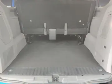 VW T7 Caravelle e-Caravelle Style LR AHK Matrix 360
