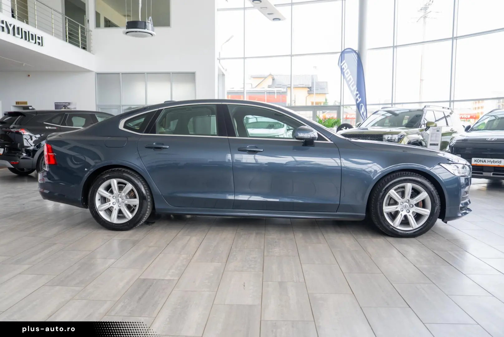 Volvo S90 2.0
