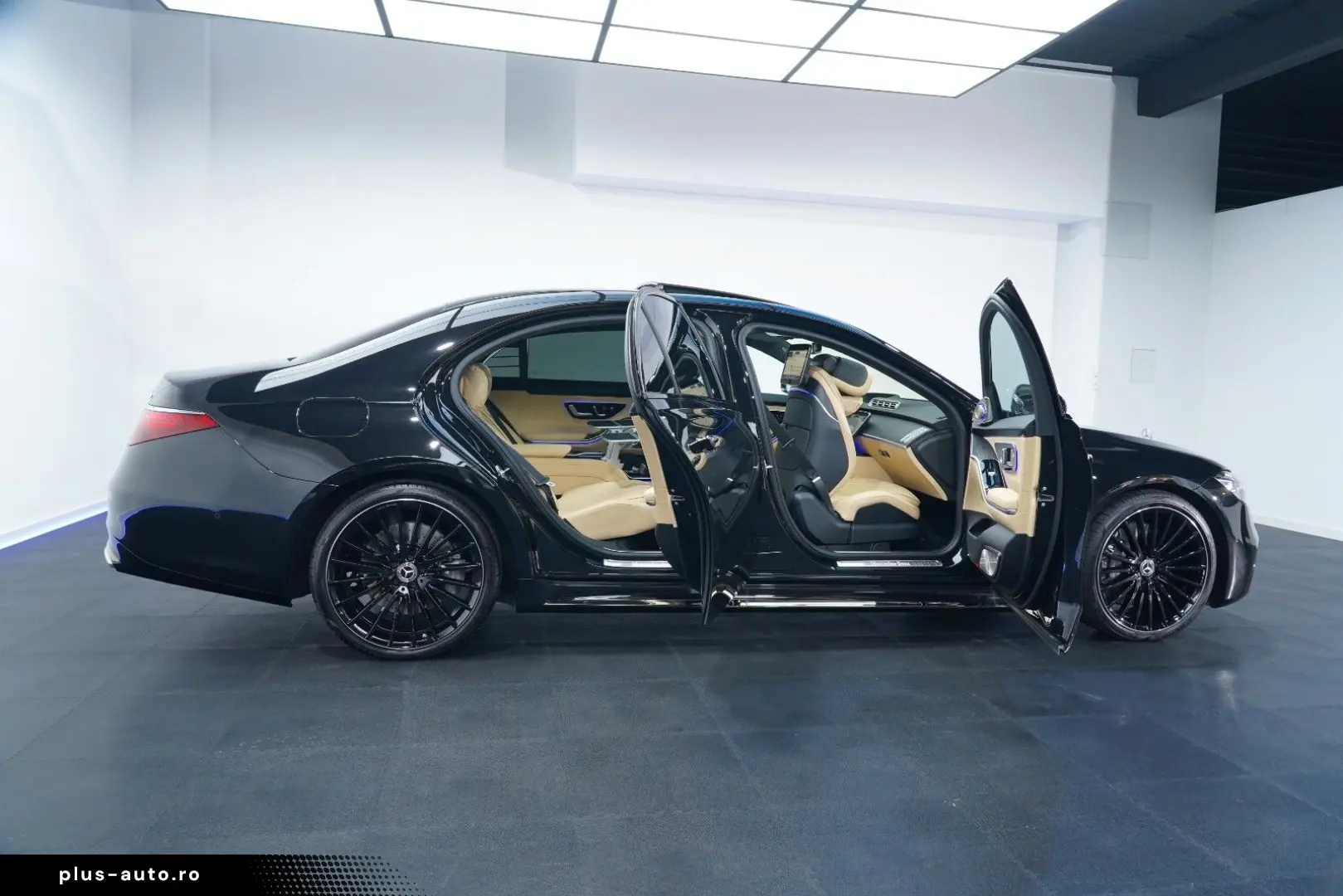 MERCEDES-BENZ S 450 d 4ML MANUFAKTUR FIRST-CLASS 4DBURMESTER